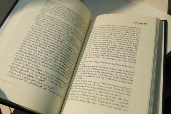 Elmore Leonard First edition "Get Shorty" [1990] First appearance of Chili Palmer - Image 7