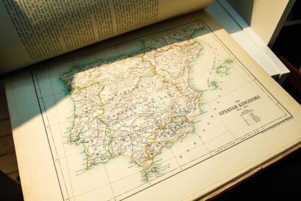 Antique atlas "The Latin Nations" [1903]  22 full color maps Cloth & leather bound large hardcover 12 x 15 1/2" France Spain Italy Explorers - Image 9