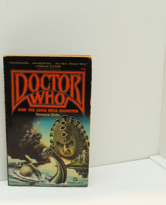 Doctor Who vintage paperback “Doctor Who and the Loch Ness Monster” [1979] First edition The Doctor battles the dread Zygons!