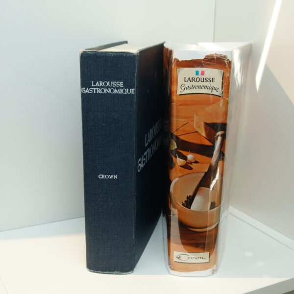 c1963 The Larousse Gastronomique  1101 page dictionary of food, wine and cookery Profusely illustrated with 8,500 recipes & 1000 pix - Image 3