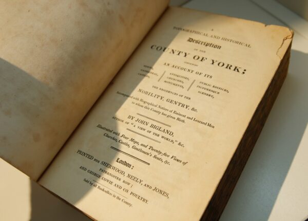 c.1819 "A Topographical & Historic Description of the County of York" Antique marbles text block w- 4 fold-out maps Numerous illustrations - Image 5