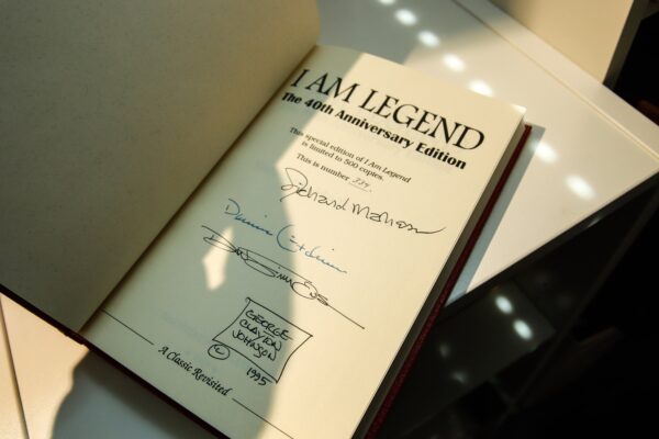 Richard Matheson "I Am Legend" [1995] Signed & numbered 40th anniversary edition in slipcase #334 of 500 - Image 5