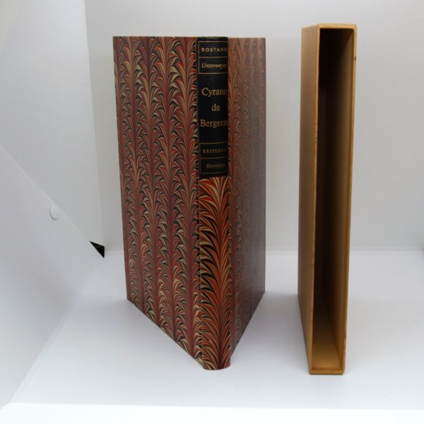 Cyrano de Bergerac Edmond Rostand [c.1954] Illustrated Decorated cloth wrapped hardcover in slipcase Pierre Brissaud artwork - Image 2