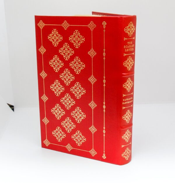 The Scarlet Letter Nathaniel Hawthorne c.1979 Decorated cloth-wrapped hardcover with gilt all around - Image 2