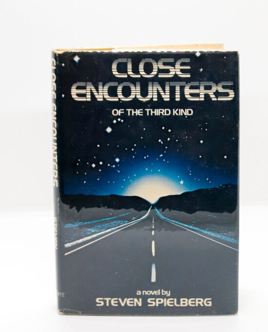 Steven Spielberg “Close Encounters of the Third Kind” First Edition Book Club vintage hardcover w/ dustjacket