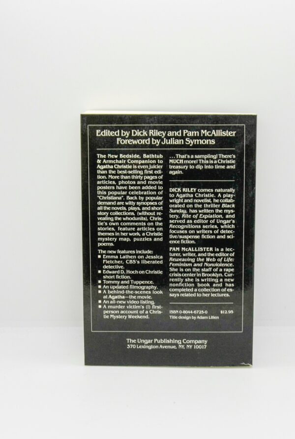 Agatha Christie "The Bedside, Bathtub, & Armchair Companion" First printing of revised edition 1986 - Image 2