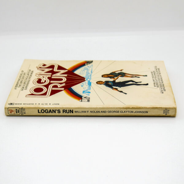Logan's Run 1976 First edition thus William Nolan Film tie-in edition w/ 16 pages of full color photos from the epic movie - Image 3