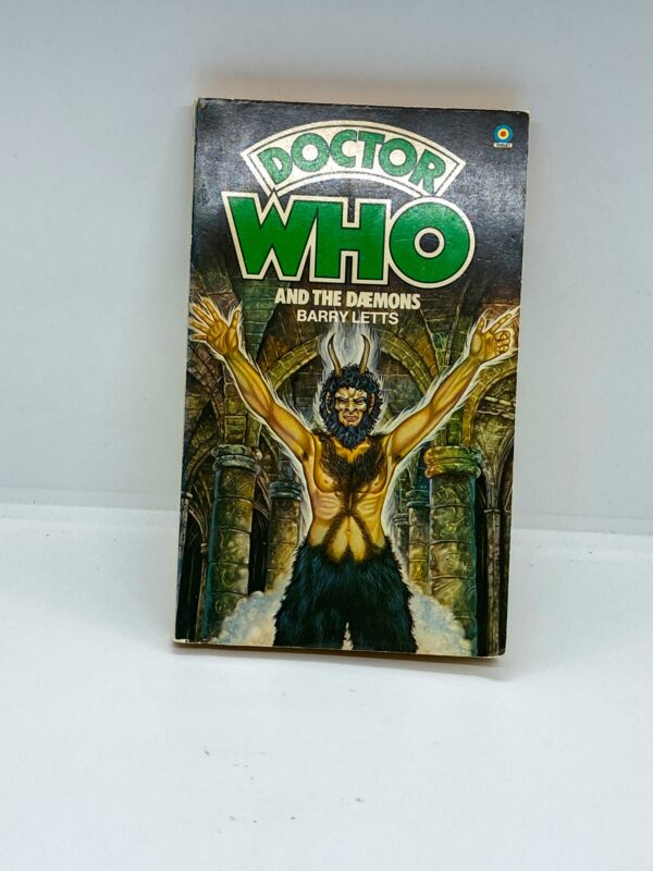 1982 Doctor Who episode novel "The Daemons"  Jon Pertwee as the Third Doctor Season 8 1971  Vintage British paperback - Image 2