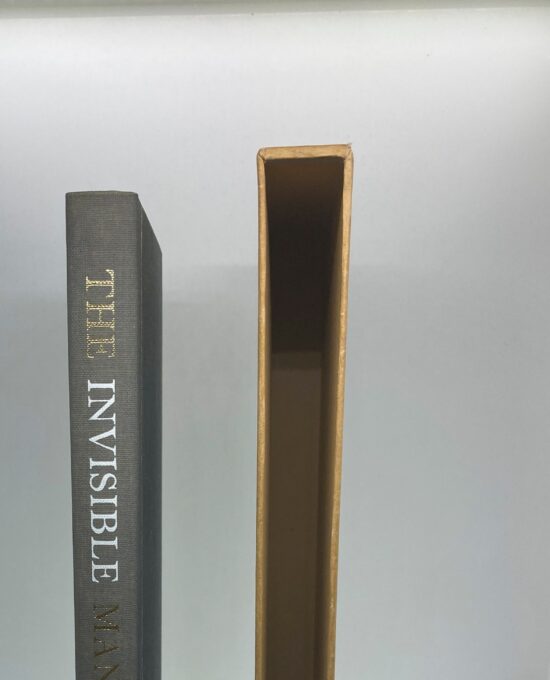 H.G. Wells “The Invisible Man” c.1967 Vintage cloth-wrapped quarto illustrated hardcover in a matching slipcase