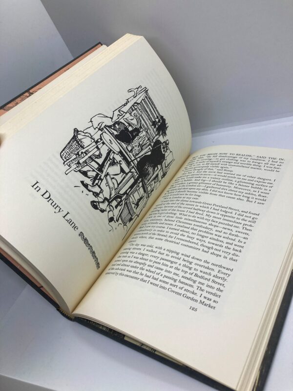H.G. Wells "The Invisible Man" c.1967 Vintage cloth-wrapped quarto illustrated hardcover in a matching slipcase - Image 5