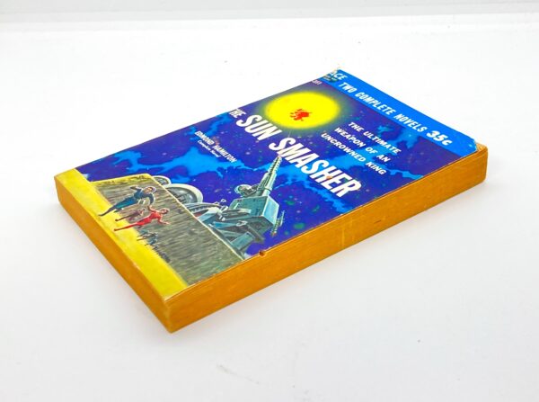 Science Fiction Vintage ACE double paperback "Starhaven" & "The Sun Smasher"  Two complete novels - Image 4