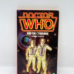 1984 Doctor Who novel "The Cybermen" Patrick Troughton as the 2nd Doctor Vintage British paperback Based on a 1967 episode