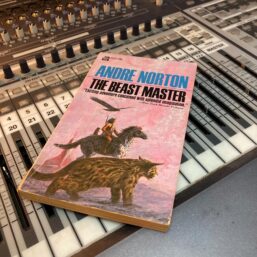 Andre Norton "The Beast Master" c.1972 Vintage paperback
