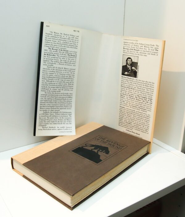 The Revenge of the Hound Sherlock Holmes 1987 First edition hardcover Michael Hardwick Sequel to "The Hound of the Baskervilles" - Image 4