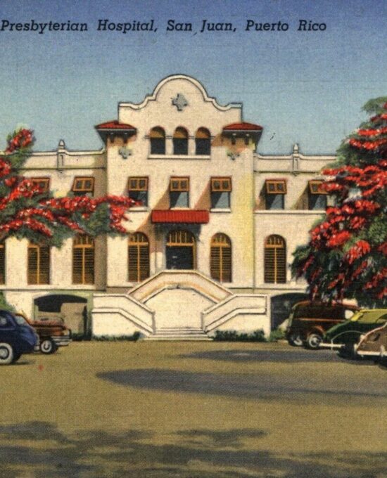 San Juan Puerto Rico Presbyterian Hospital [c.1940] Linen postcard Unposted B1