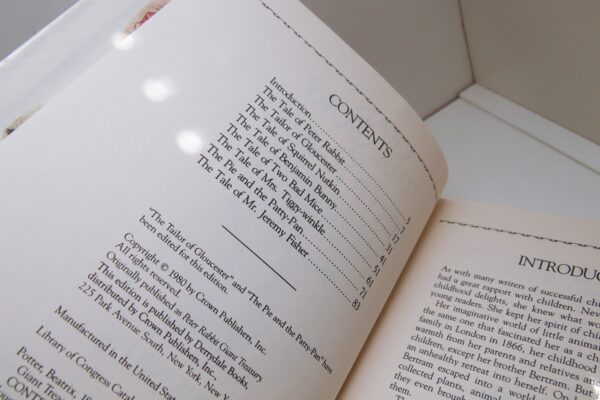 c.1985 Beatrix Potter "Giant Treasury of Peter Rabbit" Vintage large format children's hardcover story / picture book Jeremy Benjamin Tailor - Image 5