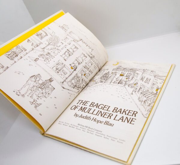 The Bagel Baker of Mulliner Lane First edition 1976 Judith Hope Blau Vintage children's hardcover in original dust jacket - Image 5