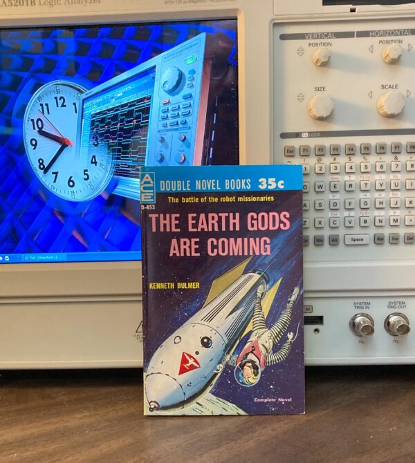 Ace "Double" The Earth Gods are Coming & The Games of Neith c.1960 Vintage sci fi double novel paperback - Image 2