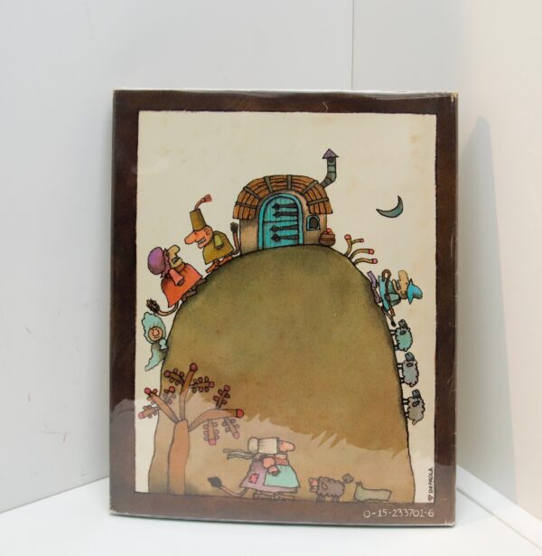 Tomie de Paola "Helga's Dowry" 1977 1st edition picture story book in original dust jacket - Image 3