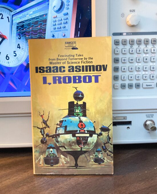 For the Sci Fi Fan “I, Robot” Vintage paperback Isaac Asimov 1970 printing