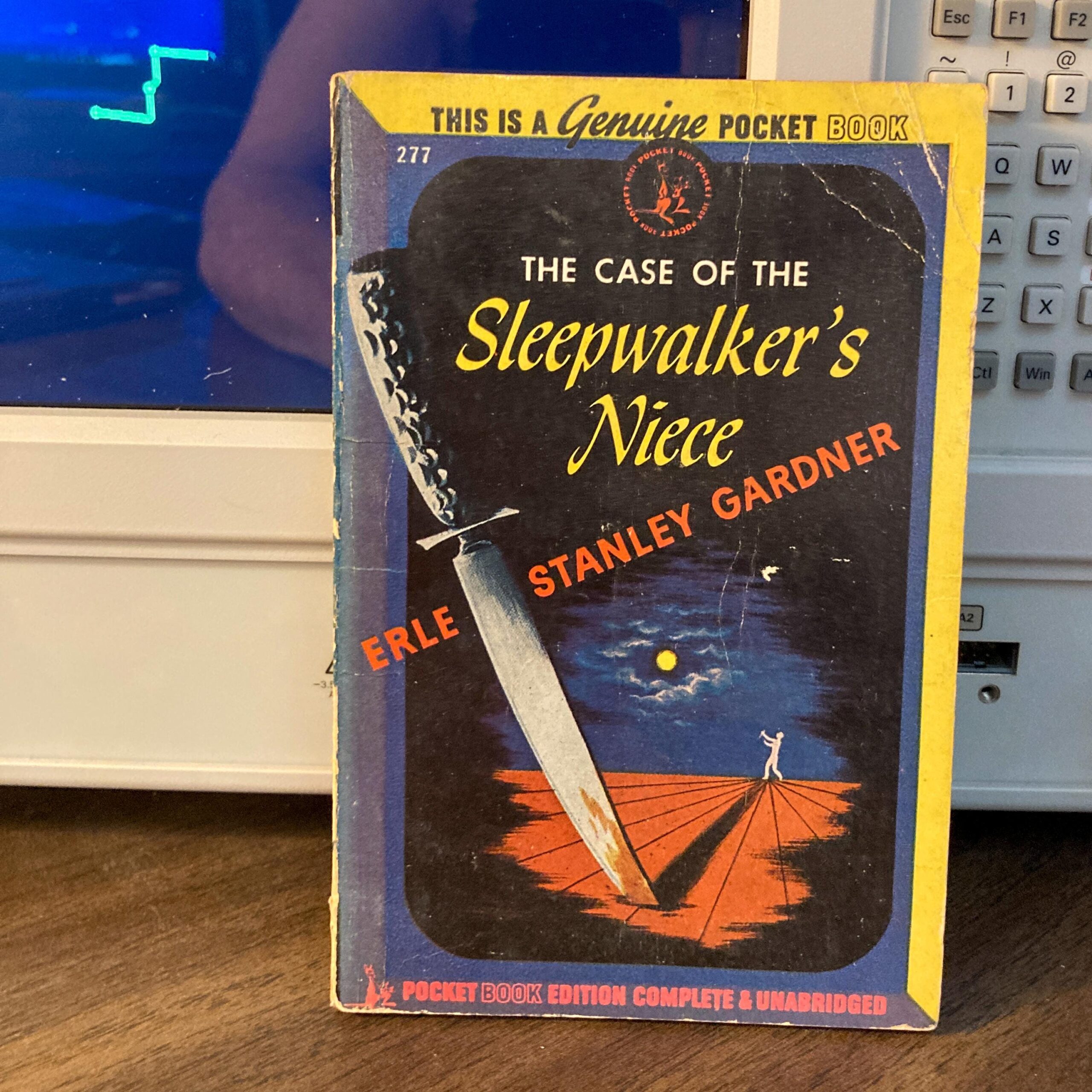 Perry Mason Mystery "The Case of the Sleepwalker's Niece" Pocket Book 1945 paperback