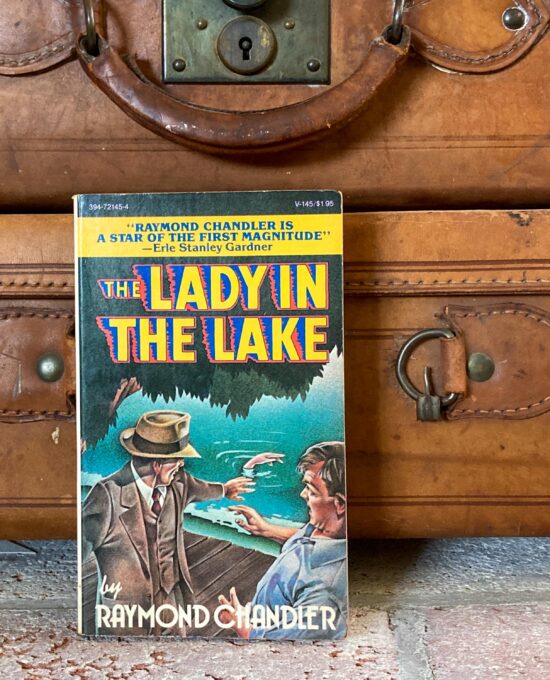 Raymond Chandler “The Lady in the Lake” Vintage paperback 1976 Philip Marlowe