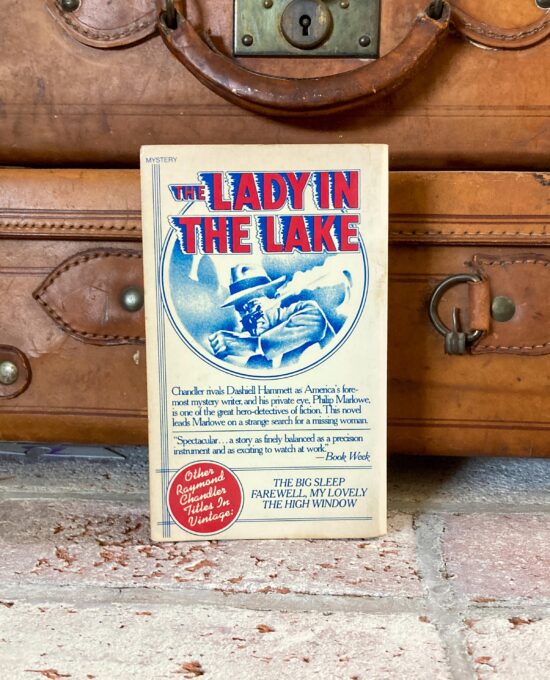 Raymond Chandler “The Lady in the Lake” Vintage paperback 1976 Philip Marlowe