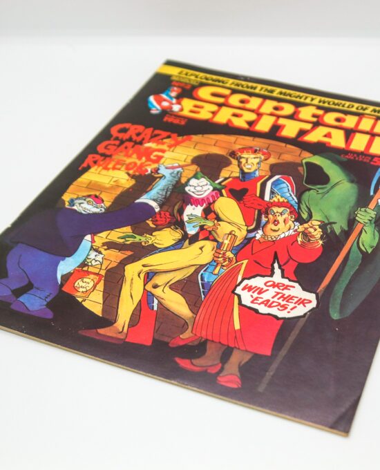 UK British Marvel Comic Mag “Captain Britain #2” 1985 Black & White Scarce vintage comix