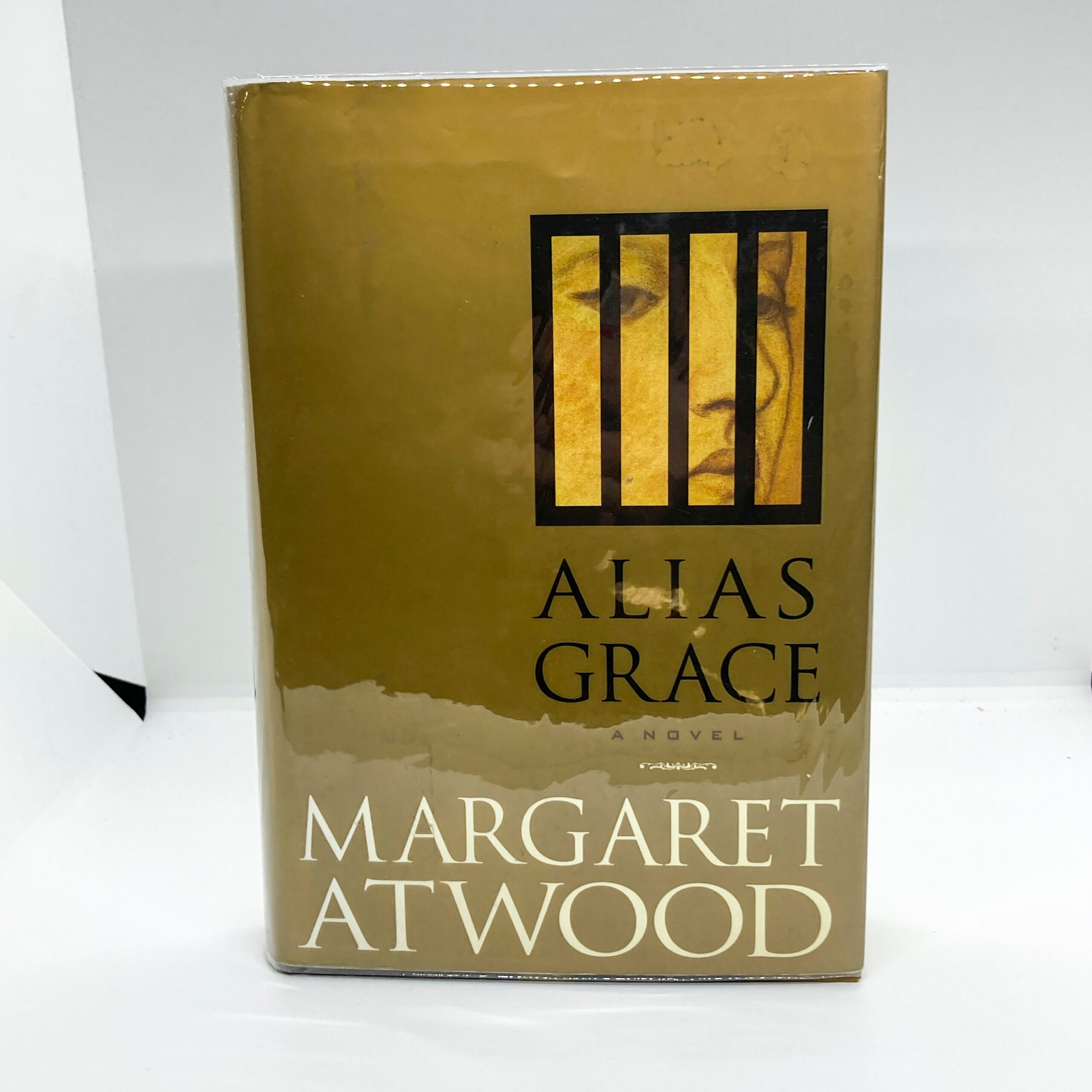 Margaret Atwood Signed 1st Edition "Alias Grace" Vintage hardcover 1996