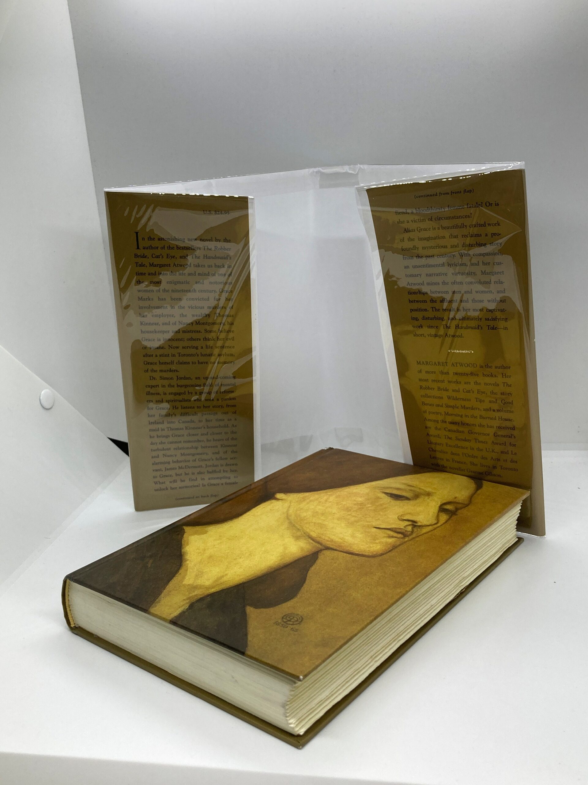 Margaret Atwood Signed 1st Edition "Alias Grace" Vintage hardcover 1996 - Image 4