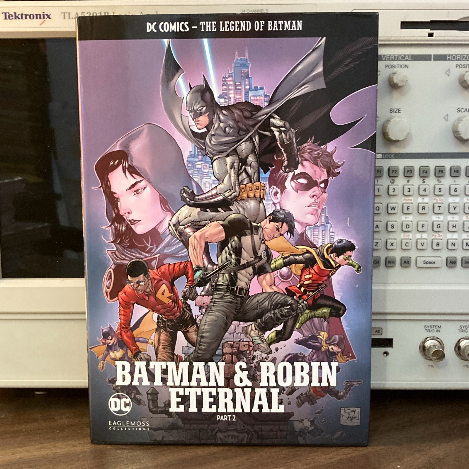 DC Legend of Batman & Robin Eternal Part 2 2019 NEW UNREAD copy 1st edition