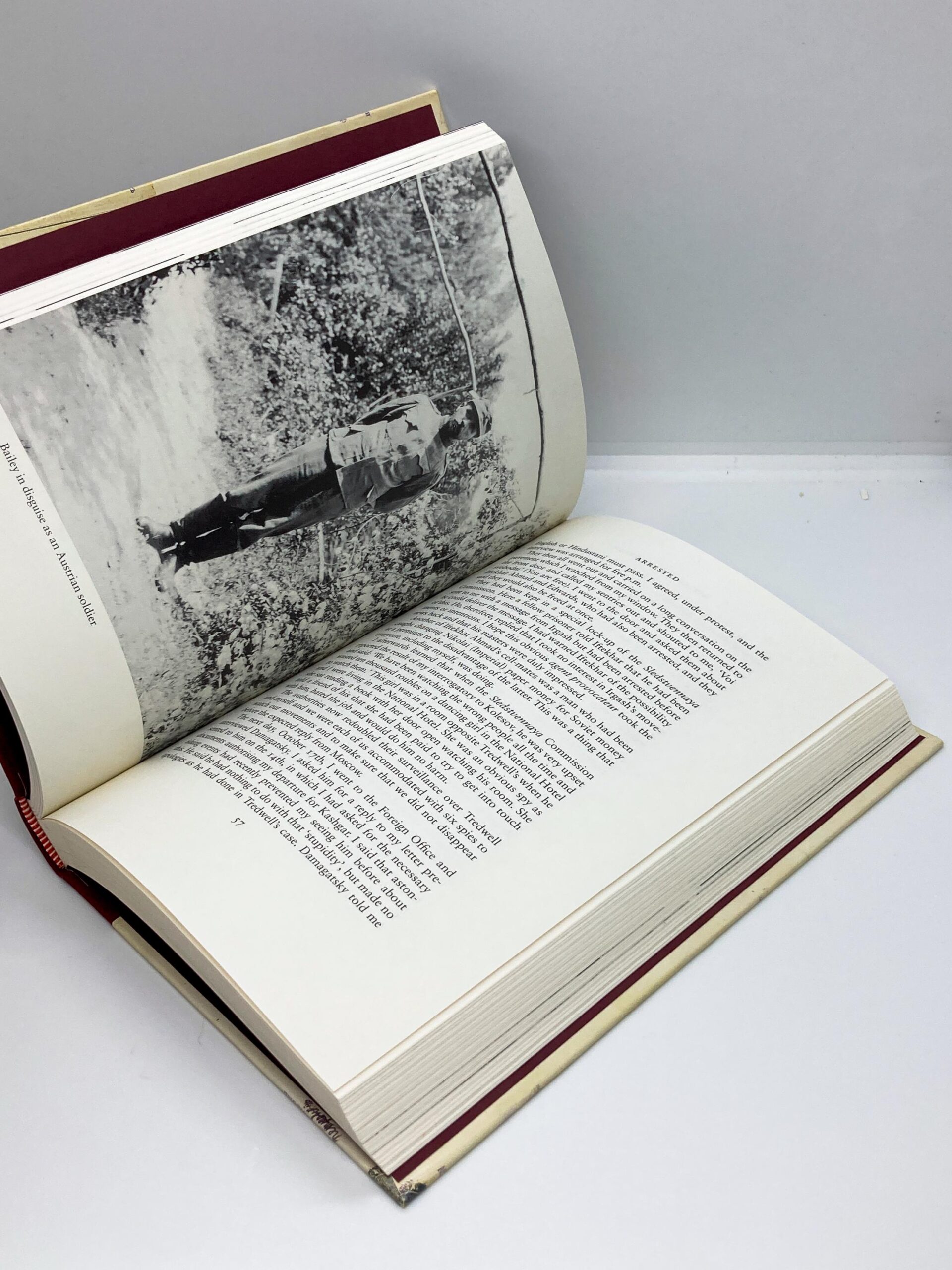 Mission to Tashkent Colonel Bailey Vintage slip-cased hardcover book Folio Society London 2002 - Image 4