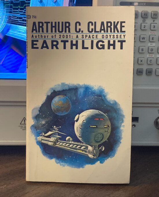Arthur C. Clarke “Earthlight” 1969 vintage sci fi paperback