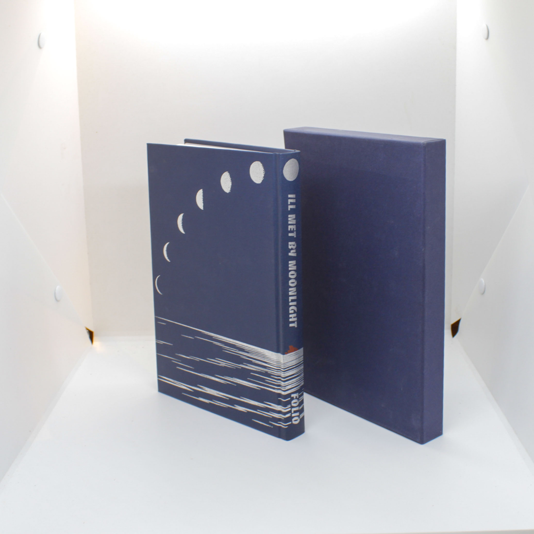 Ill Met by Moonlight Folio Society 2001 - Image 2