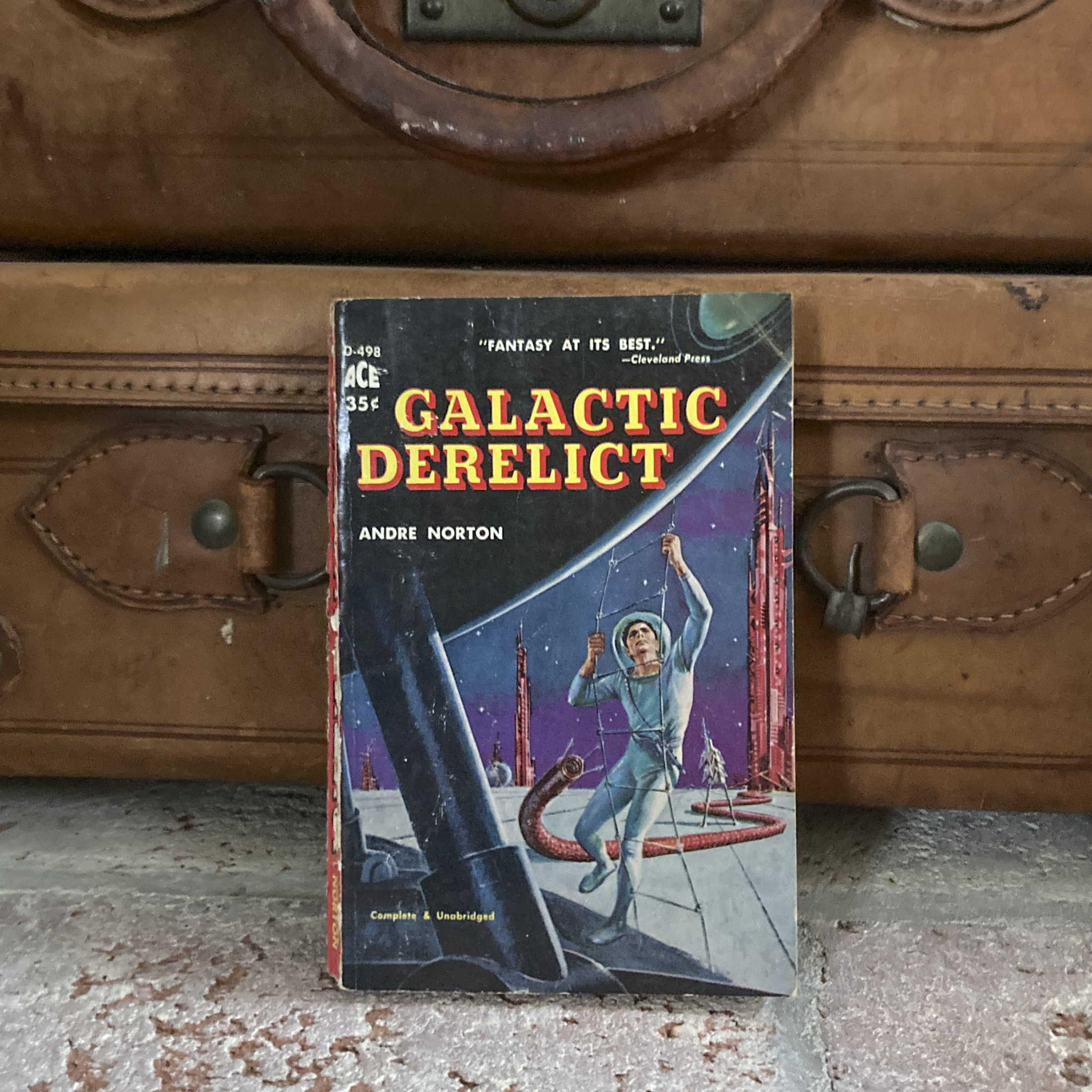 Picture of the cover of an ace paperback