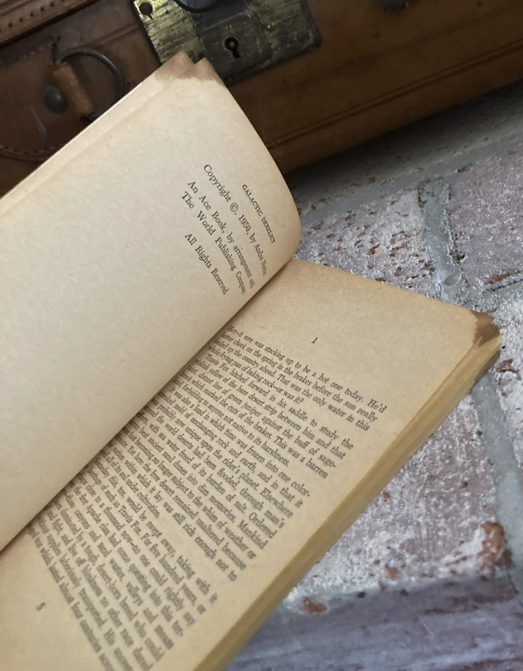 Galactic Derelict - Hudson Fine Books