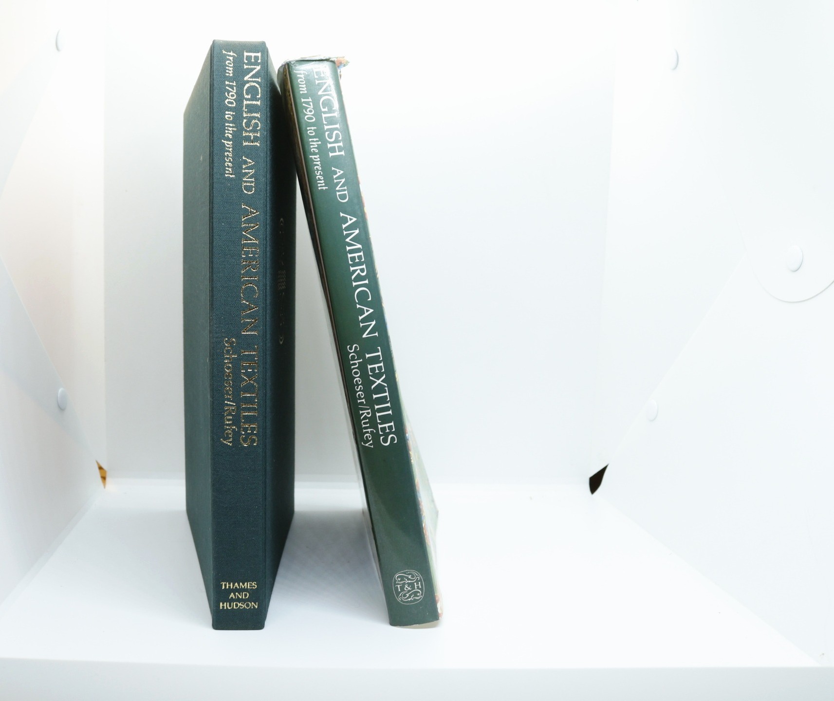 English and American Textiles: From 1790 to the Present - Hudson Fine Books