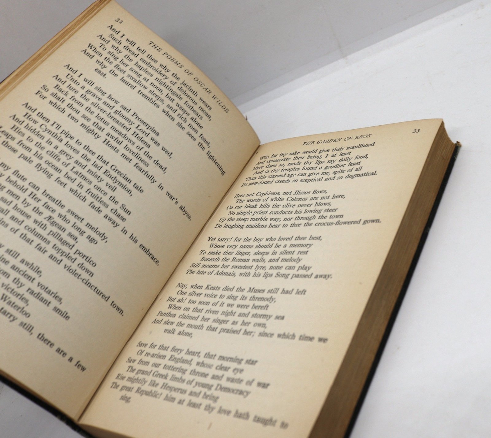 Poems of Oscar Wilde - Hudson Fine Books