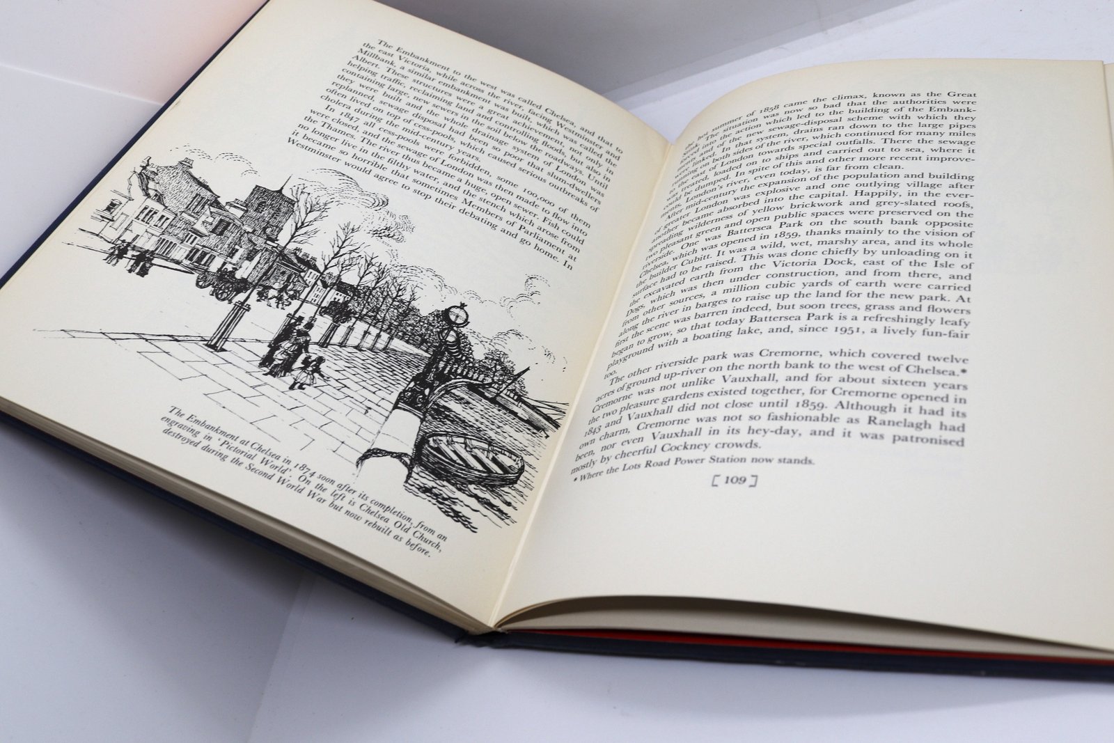 London's River: The Story of a City - Hudson Fine Books