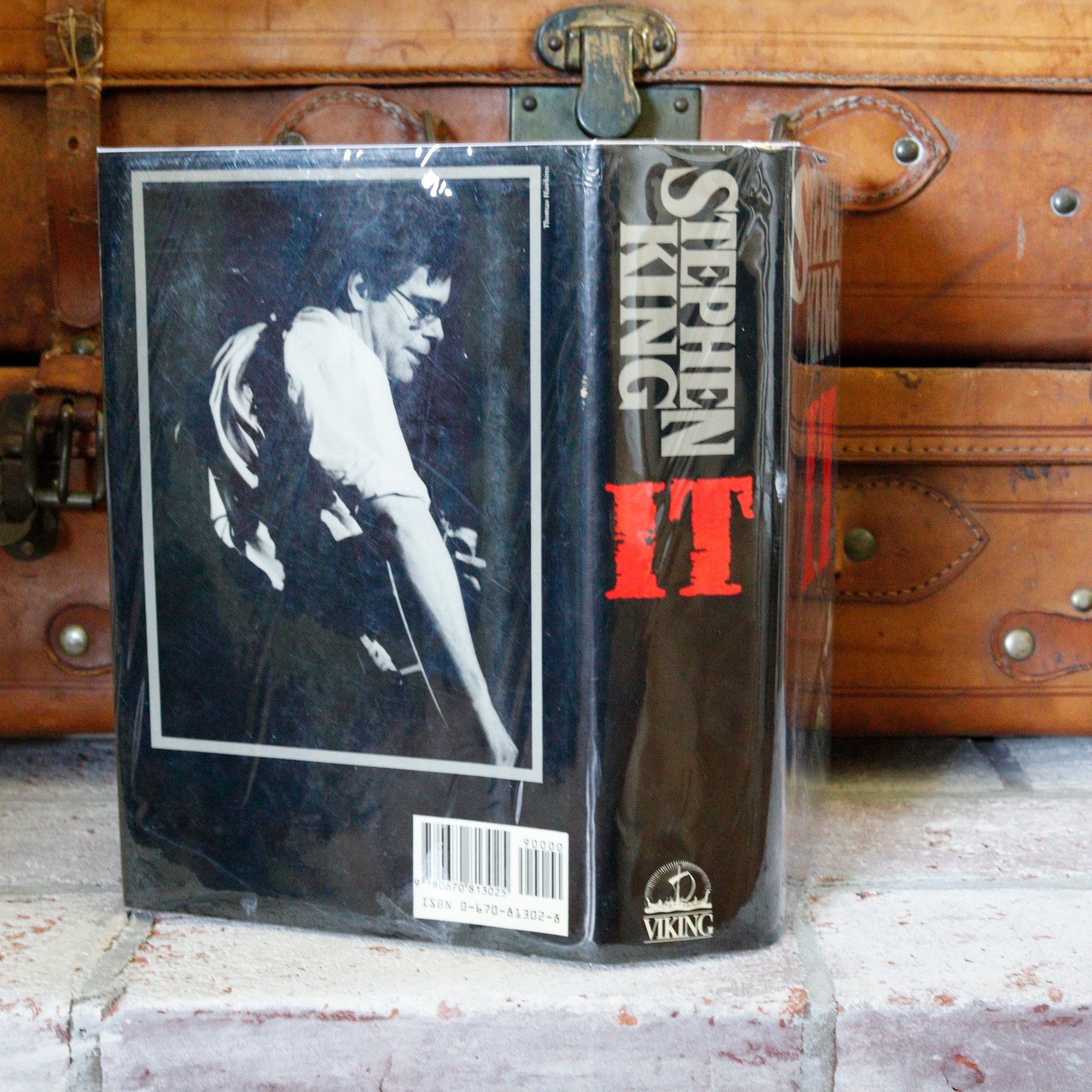 IT — Stephen King, Viking 1st Ed 1986 - Image 2