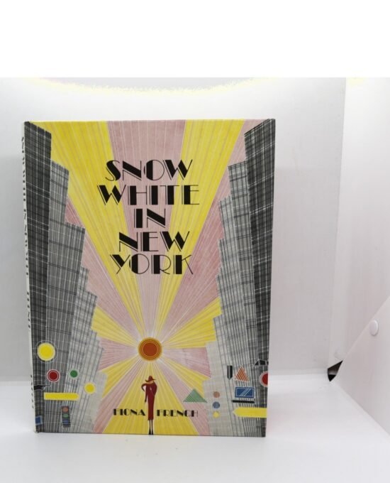 Fiona French “Snow White in New York” First Edition Vintage Hardcover 1986