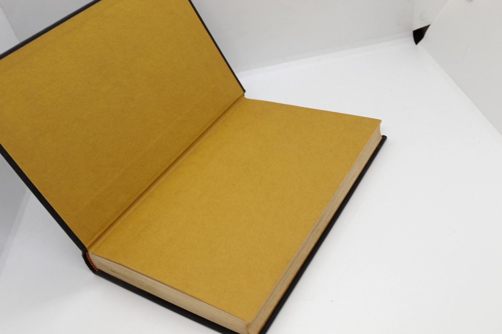 Hudson Fine Books