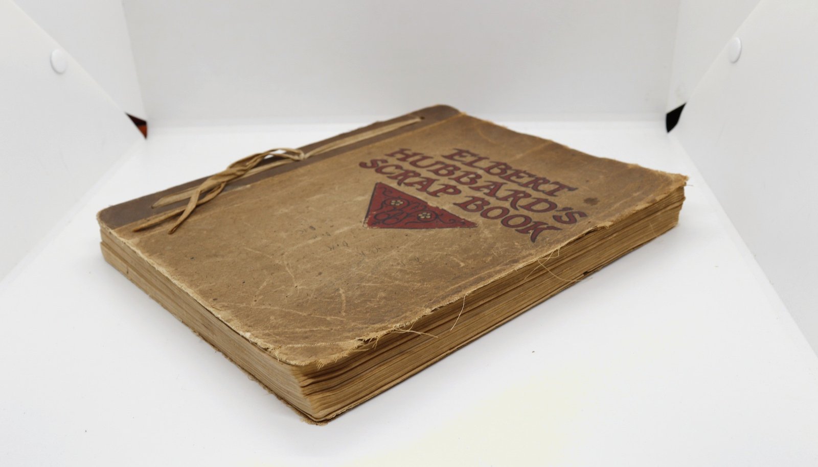 Elbert Hubbard's Scrap Book - Hudson Fine Books