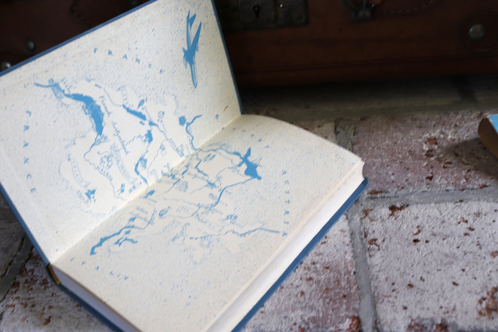 I Am Going to Switzerland - Hudson Fine Books