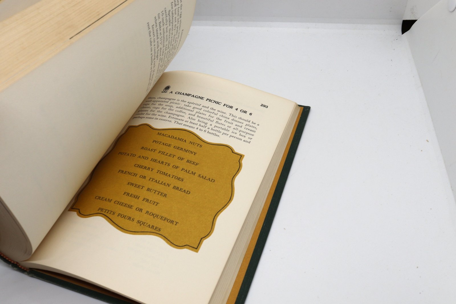 James Beard's Menus For Entertaining - Hudson Fine Books