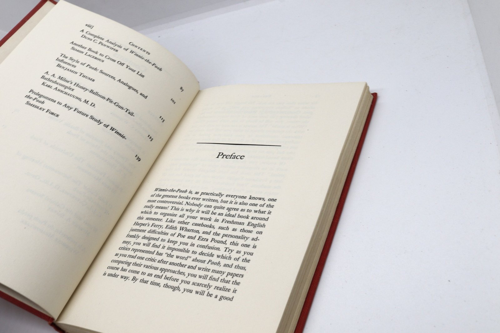 The Pooh Perplex: A Freshman Casebook - Hudson Fine Books